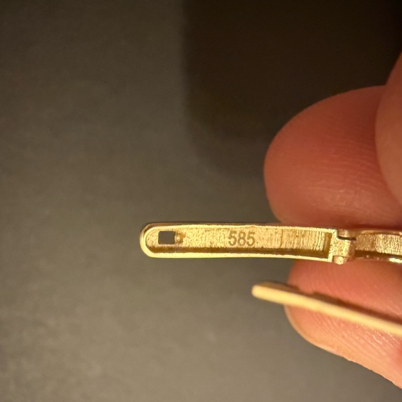 14 karat solid gold set - Picture 7 of 11